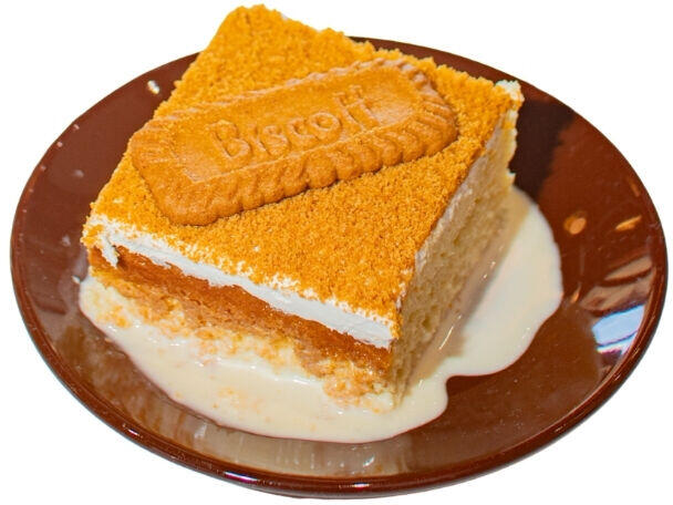 Biscoff Milk Cake